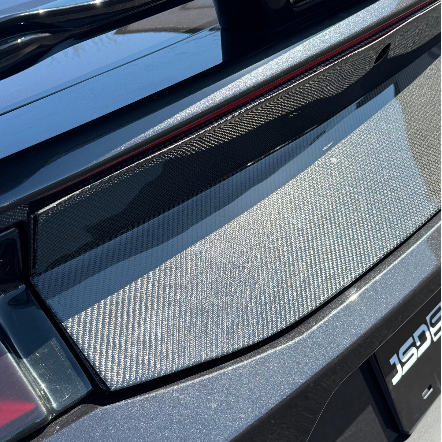 JSD Real Gloss Carbon Fiber 2-Piece Decklid Panel for 2024-2025 Ford Mustang